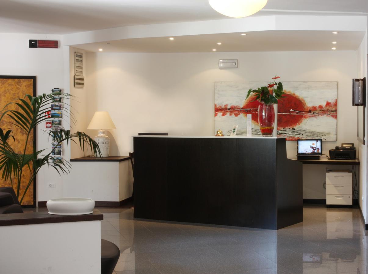 Hotel San Zeno San Zeno di Montagna Eksteriør billede