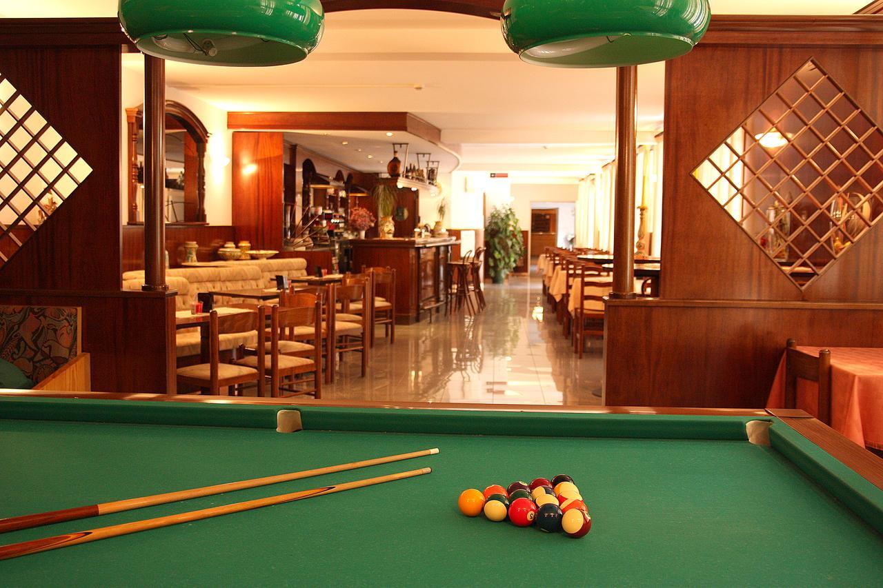 Hotel San Zeno San Zeno di Montagna Eksteriør billede