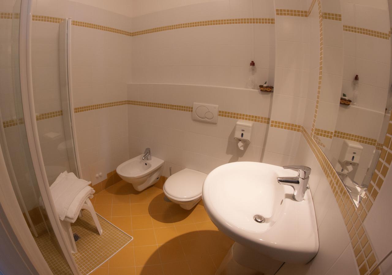 Hotel San Zeno San Zeno di Montagna Eksteriør billede